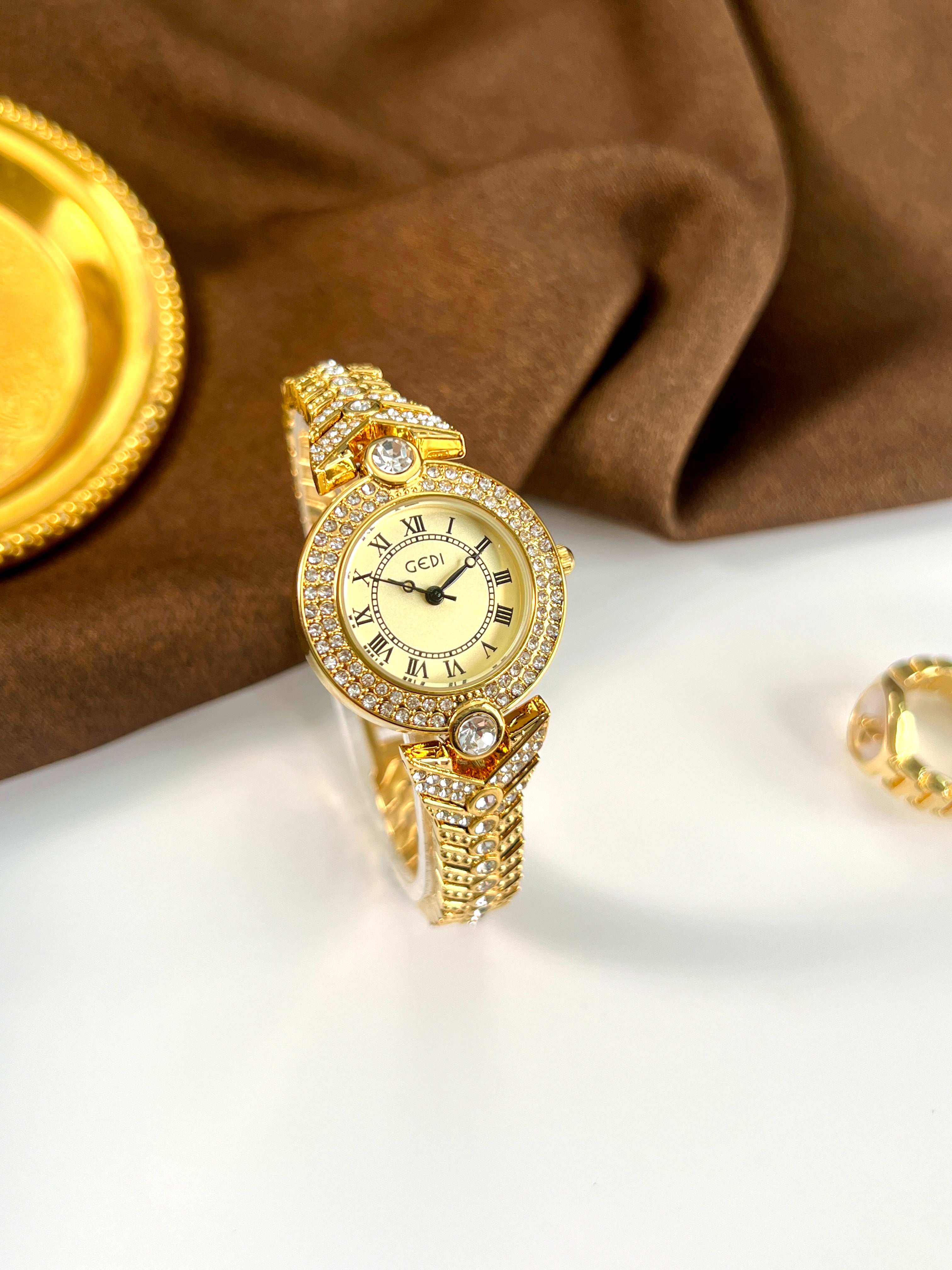 Vintage Full Diamond Shell Dial Women's Watch